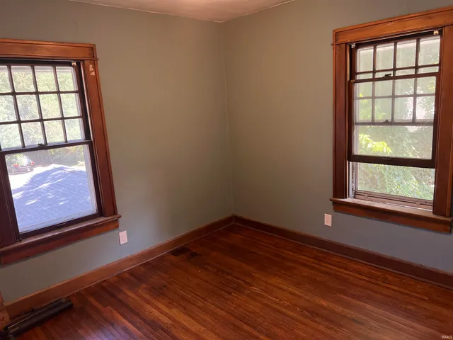 $1,800 | 814 North Washington Street, Bloomington, IN 47408