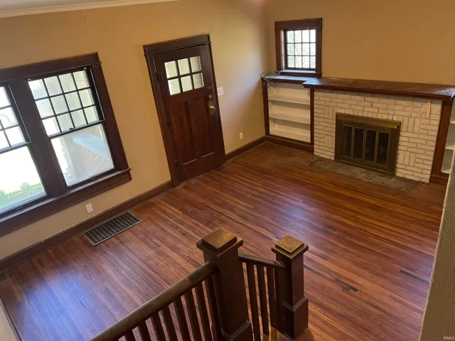 $1,800 | 814 North Washington Street, Bloomington, IN 47408