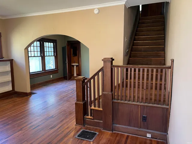 $1,800 | 814 North Washington Street, Bloomington, IN 47408