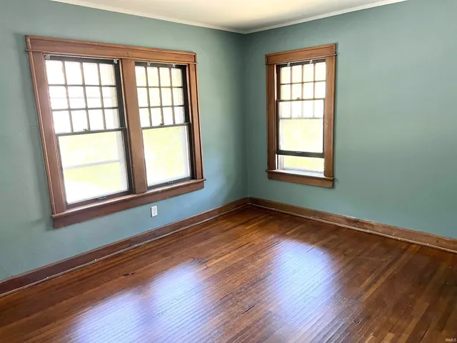 $1,800 | 814 North Washington Street, Bloomington, IN 47408