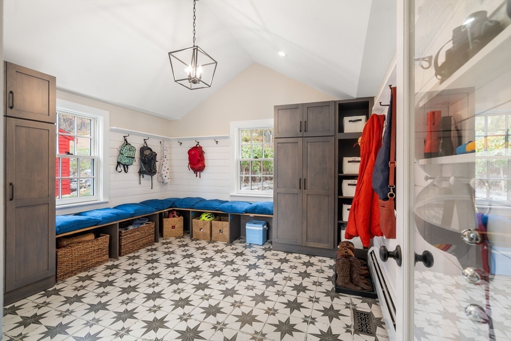 463 Edmands Road Framingham, MA 01701 - Photo 15 of 42