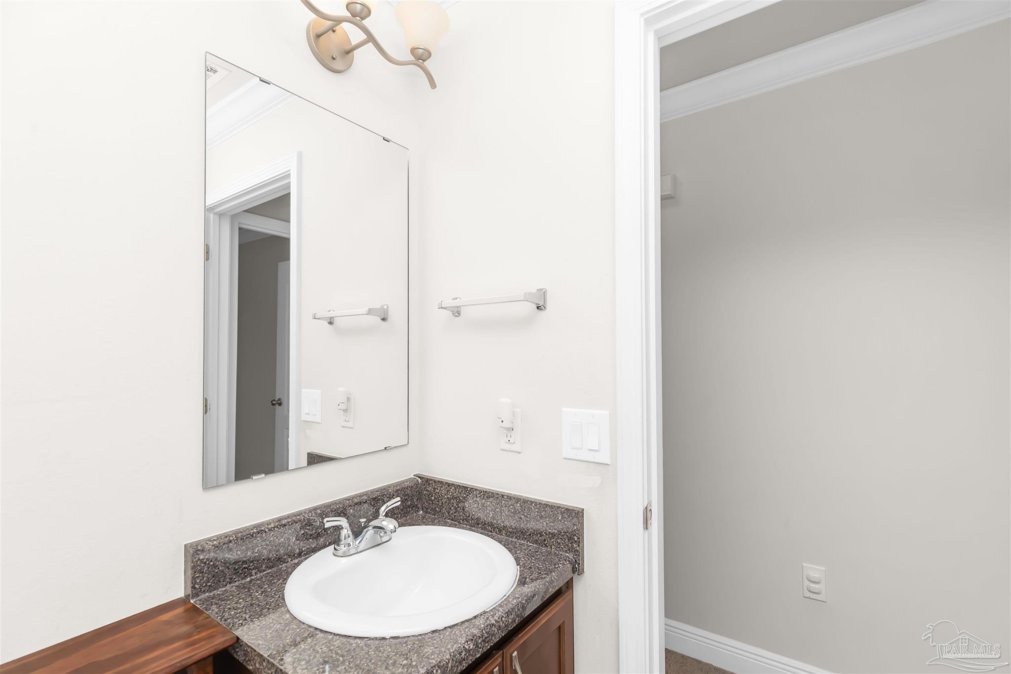 2334 Duncan Ridge Drive Navarre, FL 32566 - Photo 25 of 35 Gallery Image 25