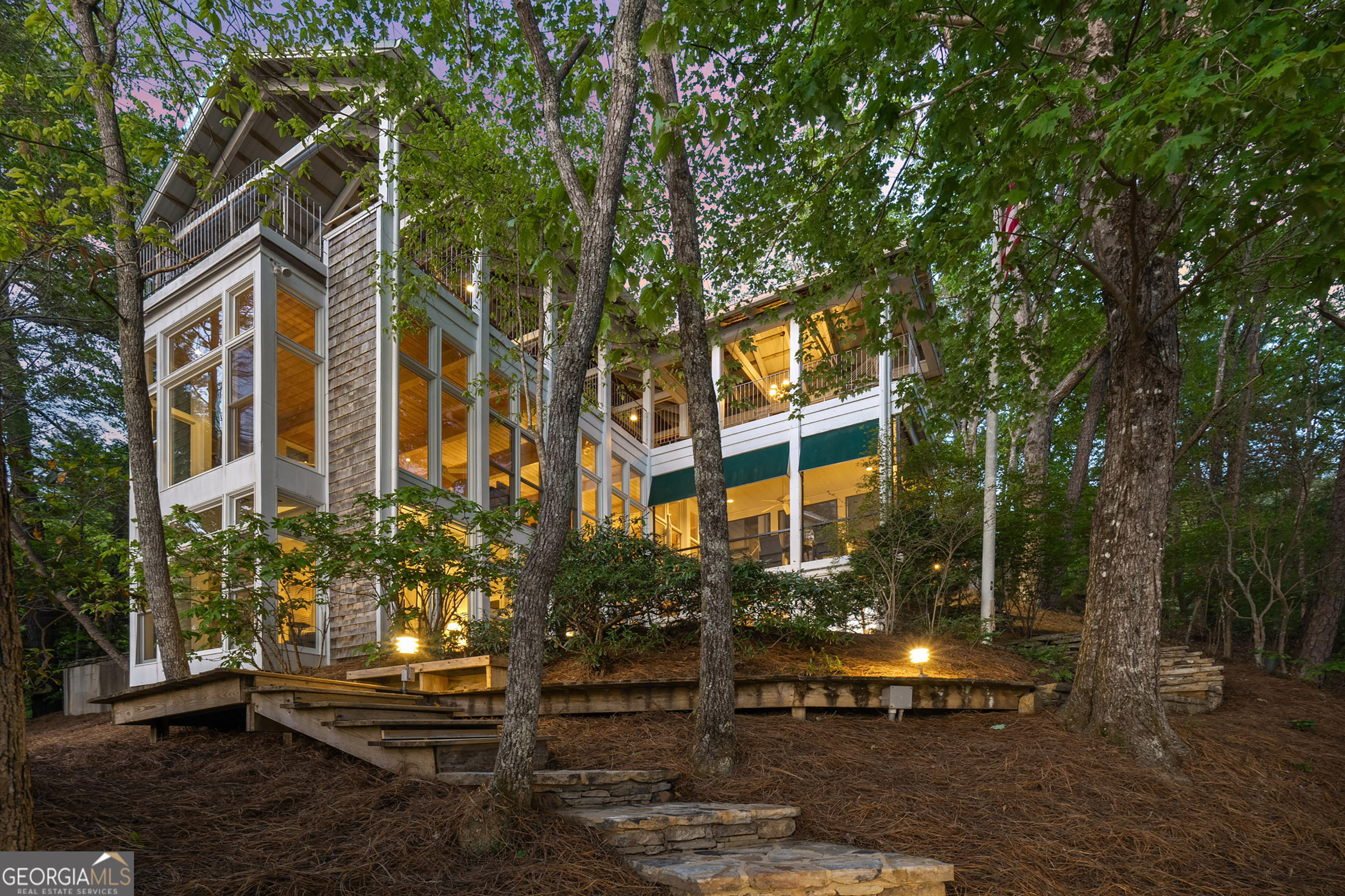 1006 Perrin Cove Road Tiger, GA 30576 - Photo 13 of 89