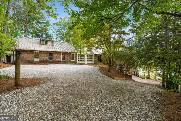 $3,995,000 | 1006 Perrin Cove Road, Tiger, GA 30576