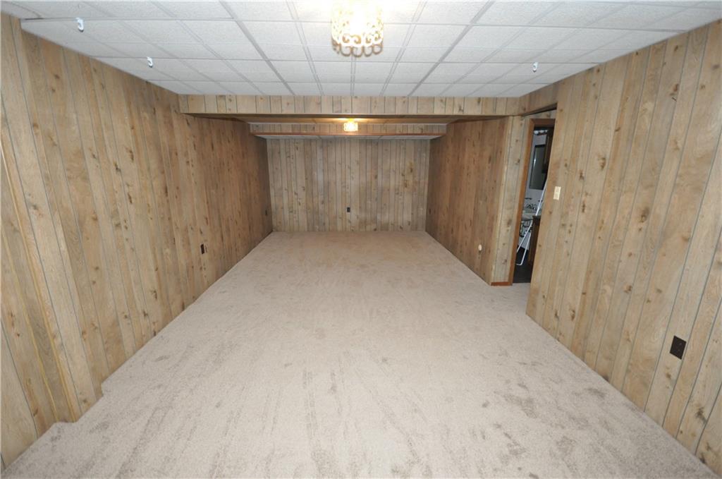 2505 Ridge Road Finleyville, PA 15332 - Photo 19 of 23 Tons of space!
