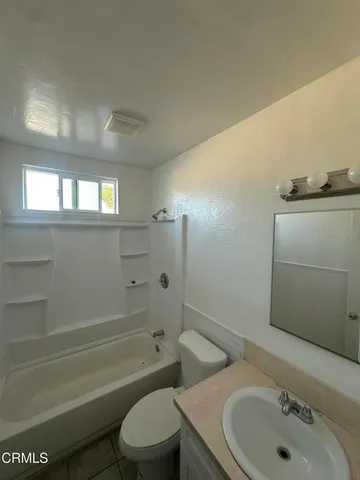 $2,425 | 17000 Downey Avenue, Paramount, CA 90723