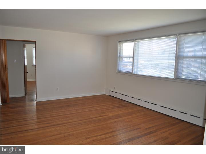 101 Upland Road Havertown, PA 19083 - Photo 7 of 14