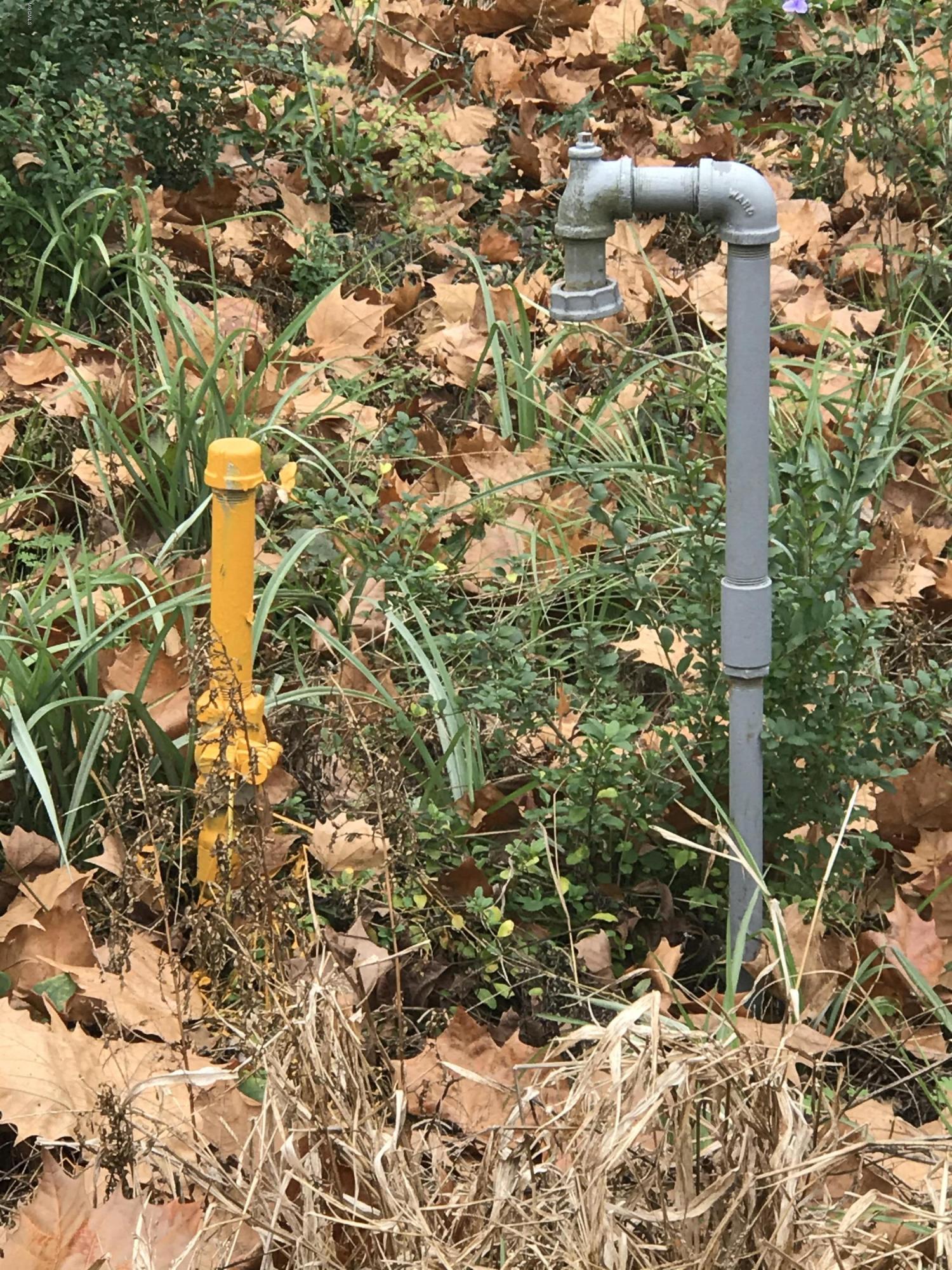 14075 Dedeaux Road Gulfport, MS 39503 - Photo 5 of 5 No Gas Meter