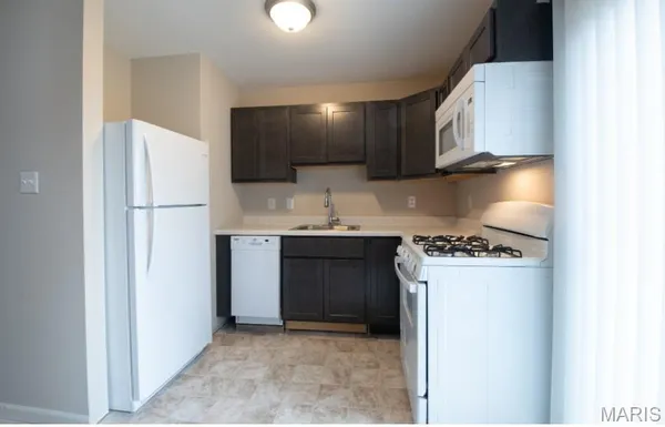 $1,125 | 464 Hill Dr Court, Eureka, MO 63025