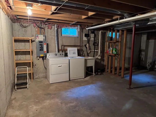 $170,000 | 22655 Sunset Acres Lane, Grand View, WI 54839