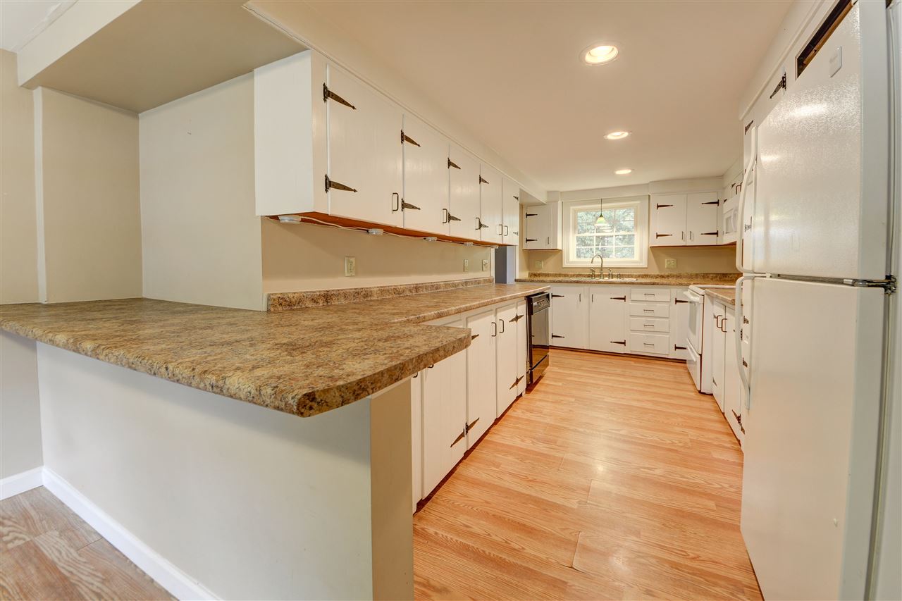 84 Duprey Road Conway, NH 03860 - Photo 12 of 36