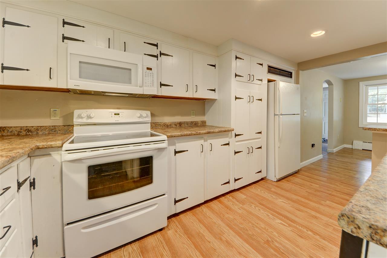 84 Duprey Road Conway, NH 03860 - Photo 17 of 36