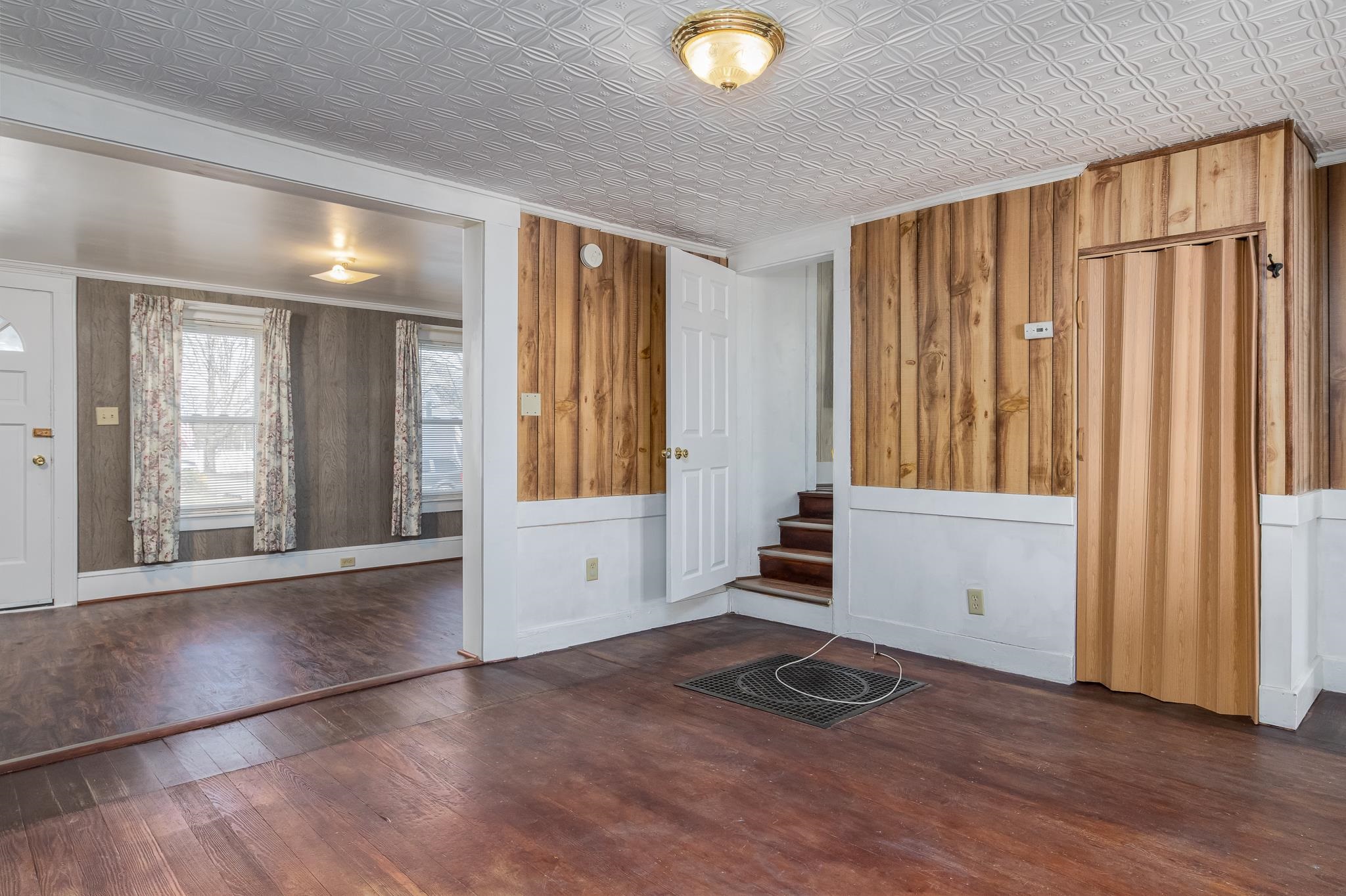 52 North State Street, Unit 2 Concord, NH 03301 - Photo 13 of 27