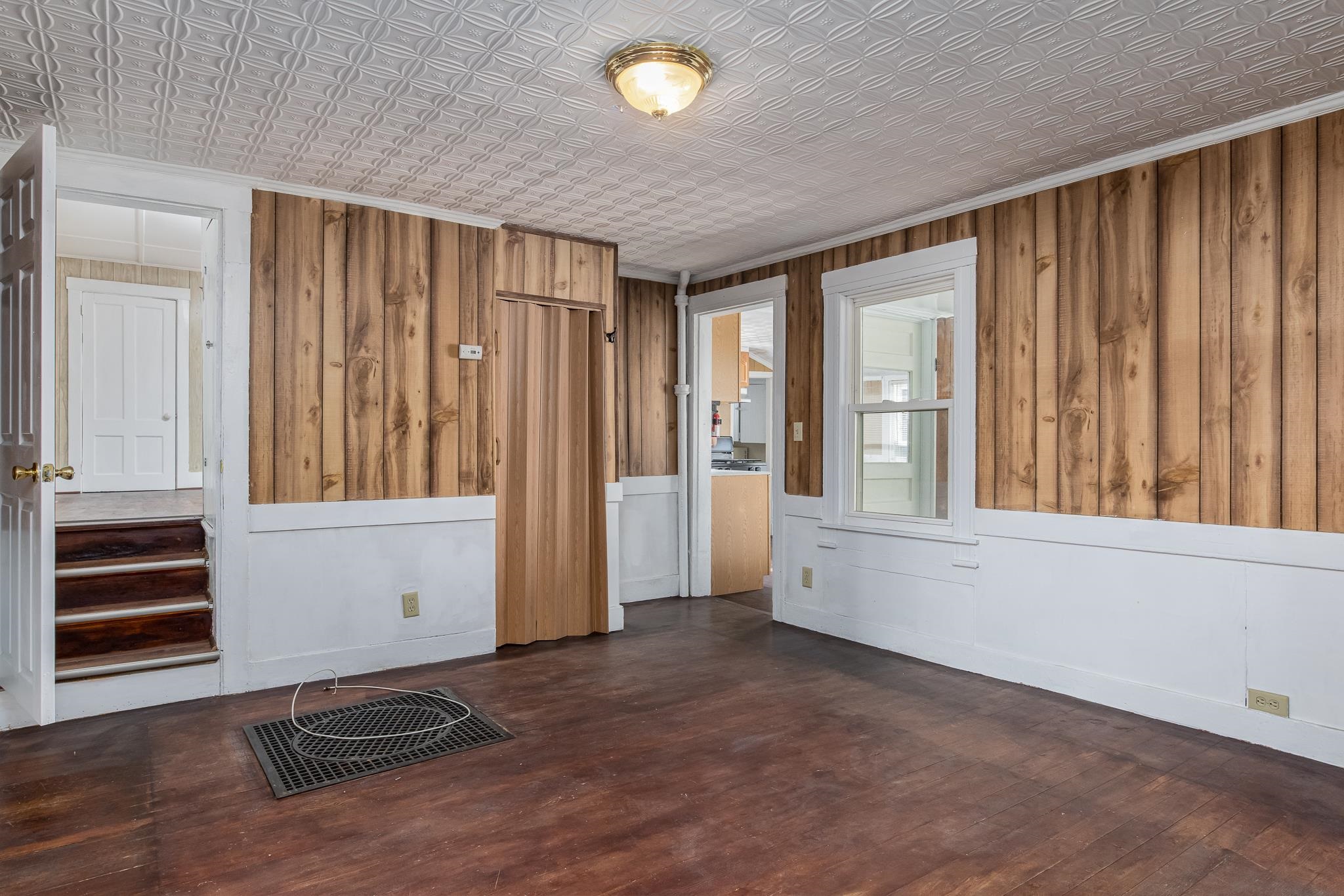 52 North State Street, Unit 2 Concord, NH 03301 - Photo 14 of 27