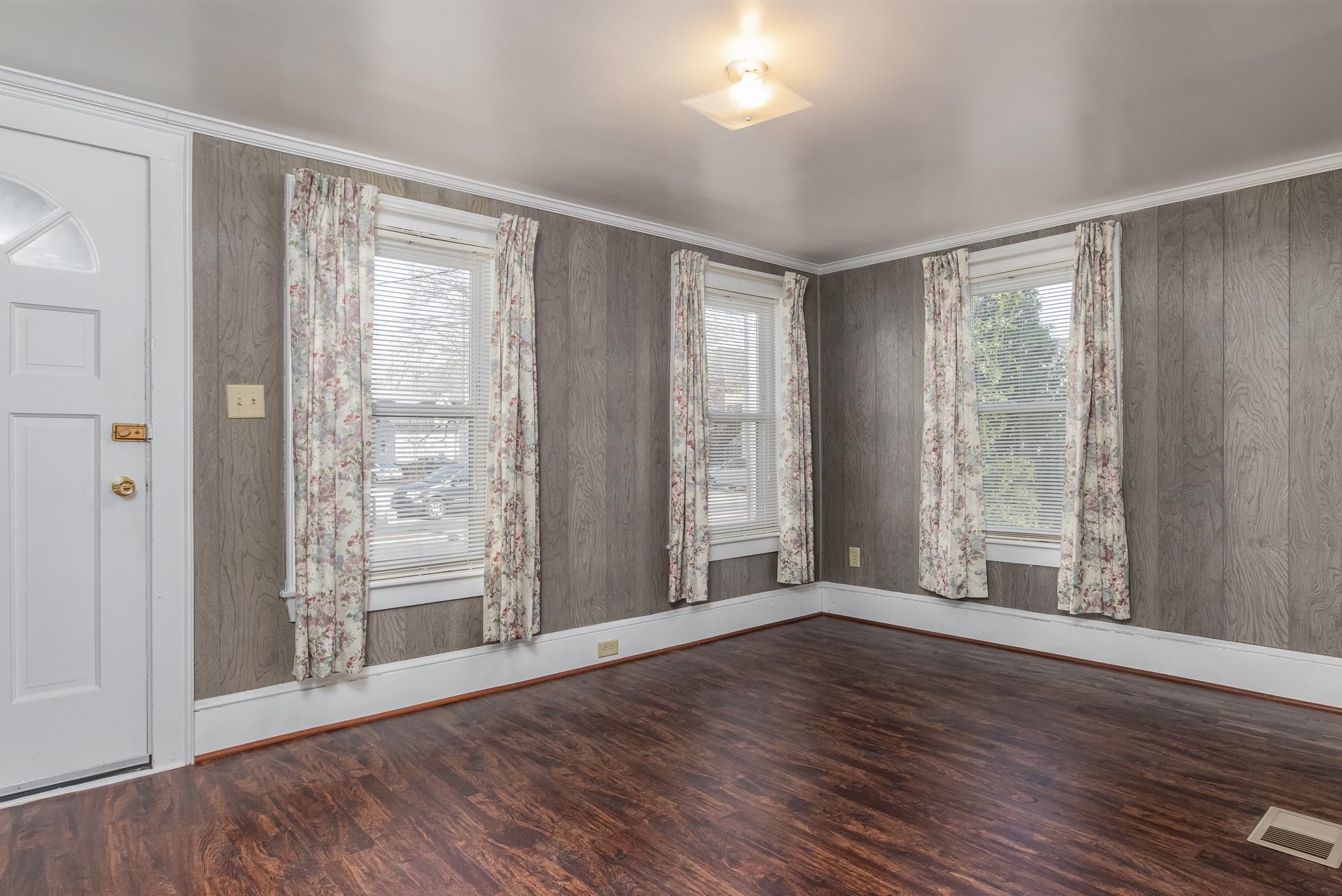 52 North State Street, Unit 2 Concord, NH 03301 - Photo 16 of 27