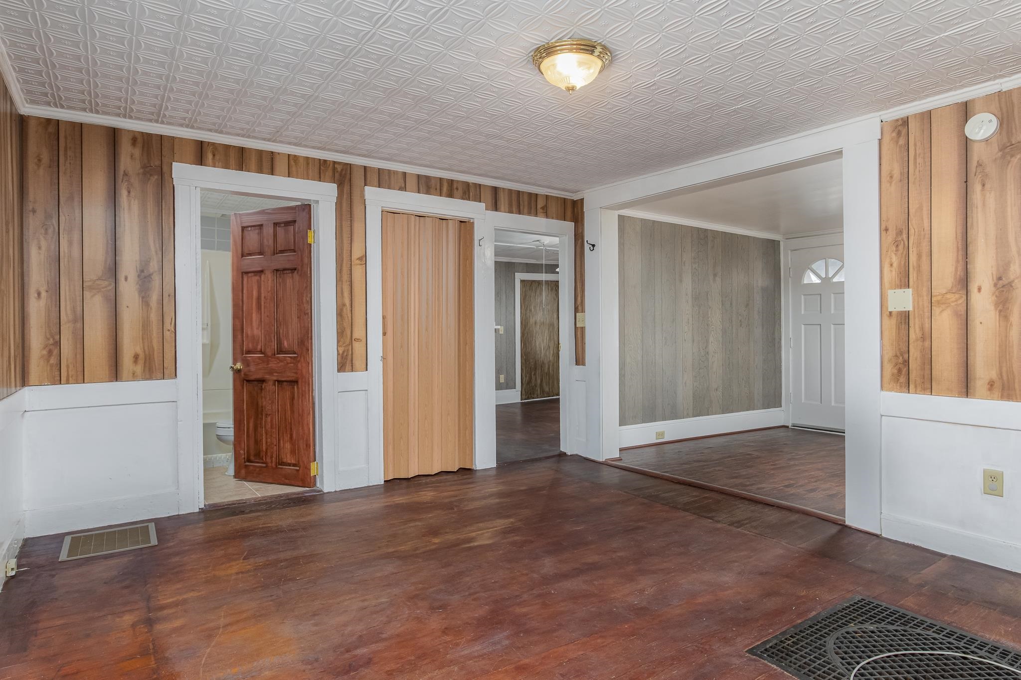 52 North State Street, Unit 2 Concord, NH 03301 - Photo 9 of 27