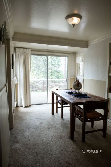 25175 Fern Valley Road Idyllwild, CA 92549 - Photo 17 of 58 Idyllwild CA Home for Sale