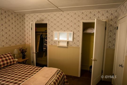 25175 Fern Valley Road Idyllwild, CA 92549 - Photo 29 of 58 Idyllwild CA Home for Sale