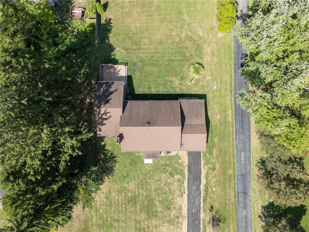 13379 Ridge Road Irwin, PA 15642 - Photo 4 of 38 ALMOST 1 FULL ACRE.