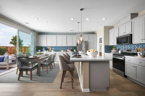 $664,990 | 2426 Garden Farms Avenue, Unit 10, Lathrop, CA 95330