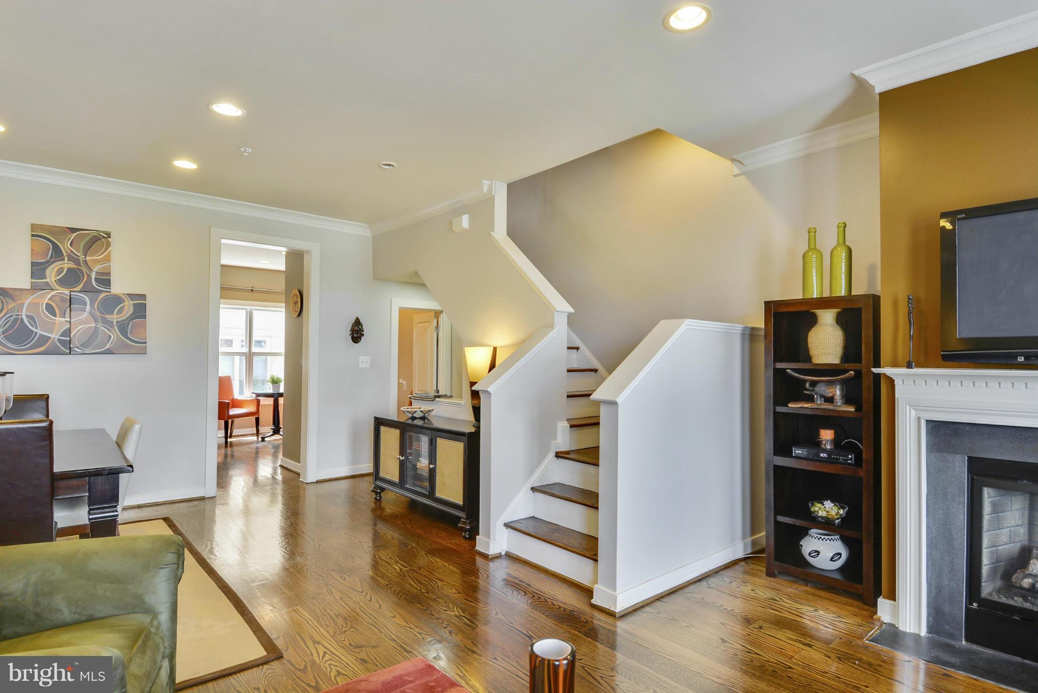 11050 Amherst Avenue Silver Spring, MD 20902 - Photo 14 of 30 Interior (General)