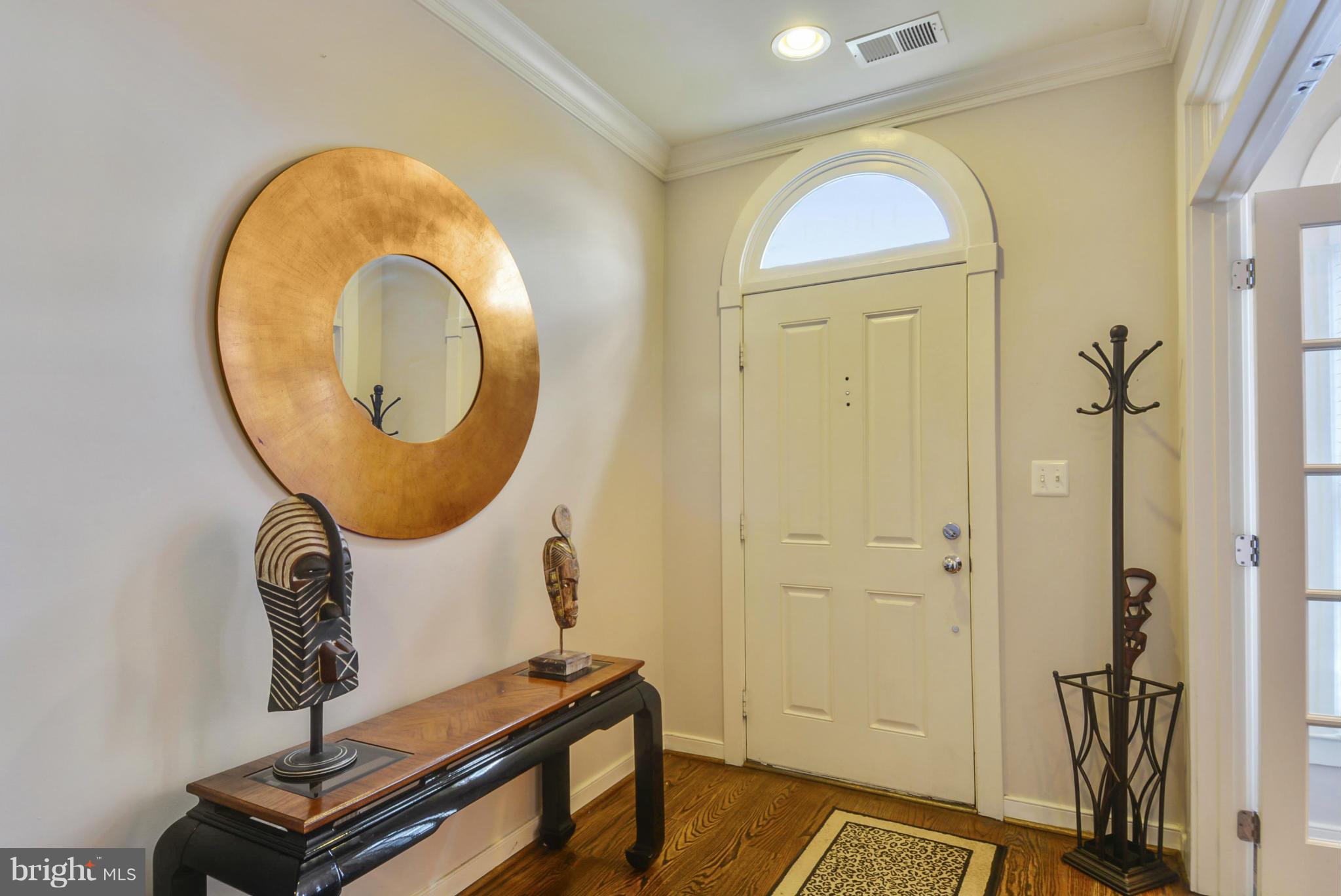 11050 Amherst Avenue Silver Spring, MD 20902 - Photo 4 of 30 Interior (General)