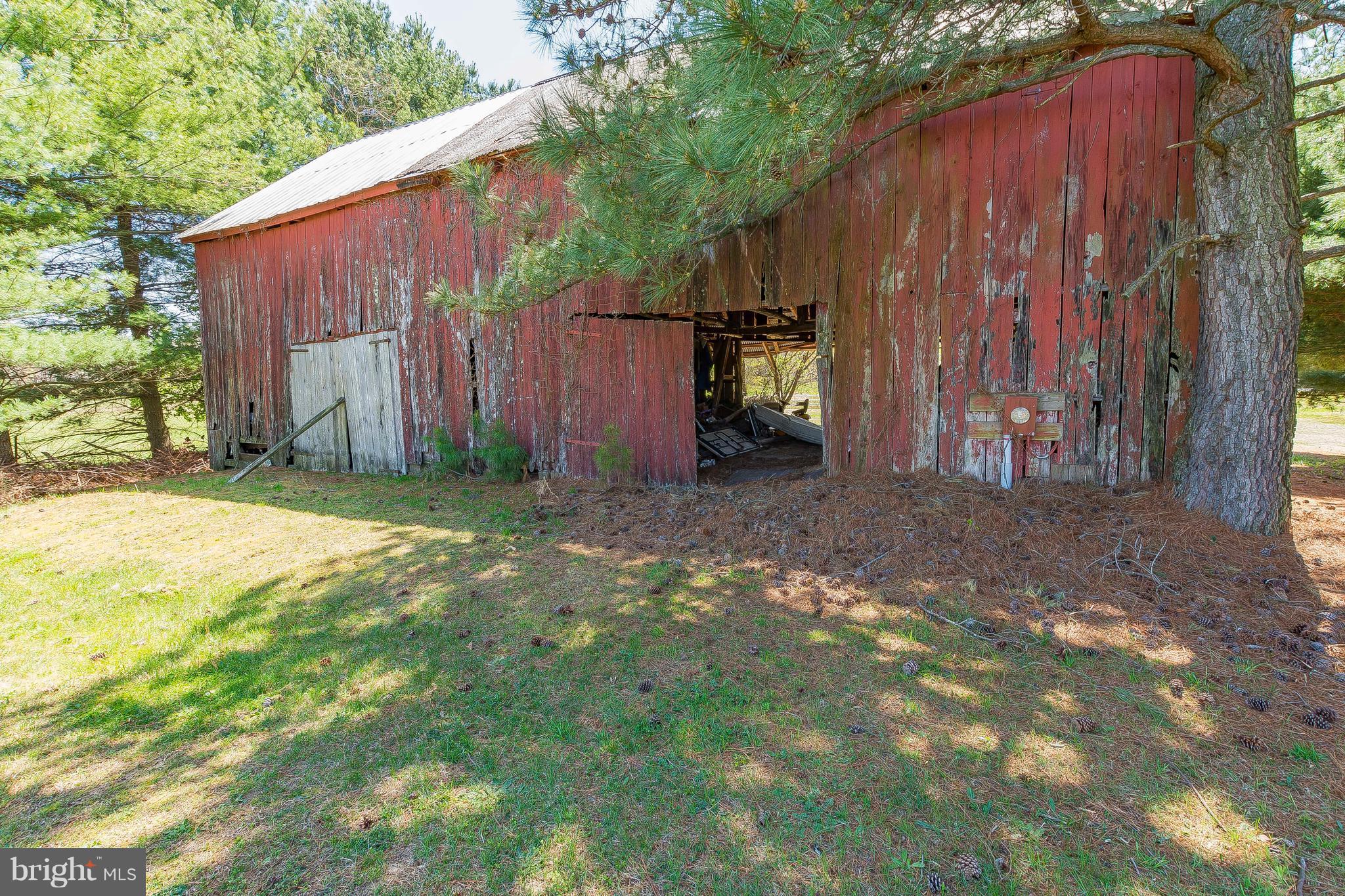 17205 Magruders Ferry Road Brandywine, MD 20613 - Photo 29 of 30 Barn