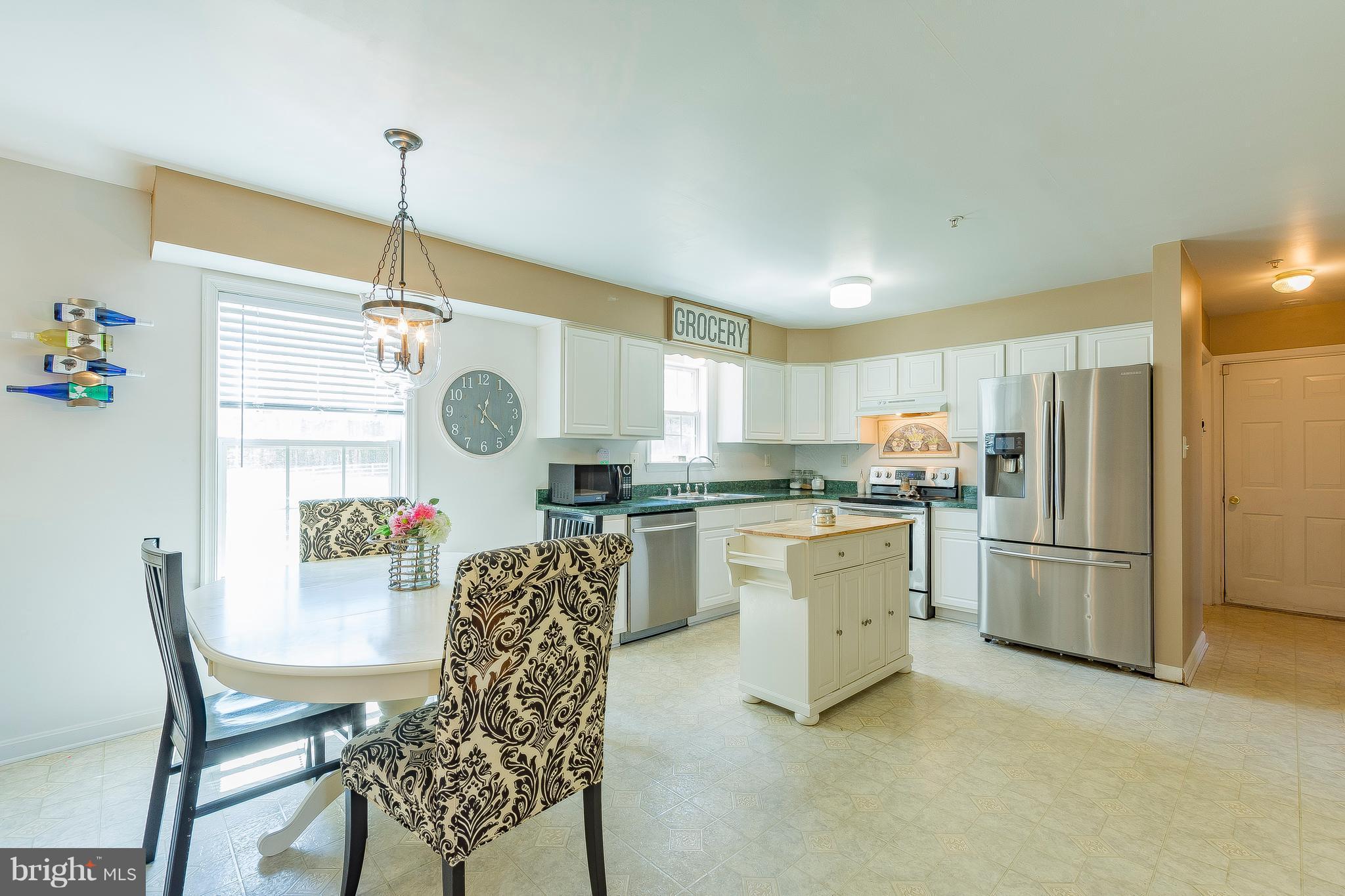 17205 Magruders Ferry Road Brandywine, MD 20613 - Photo 7 of 30 Kitchen