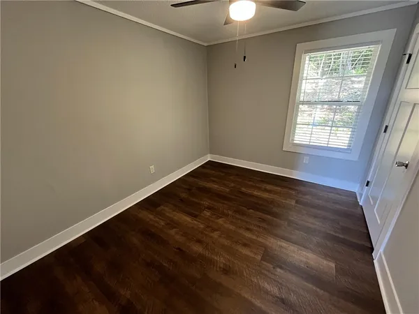 $1,200 | 1727 B President Street, Westminster, SC 29693