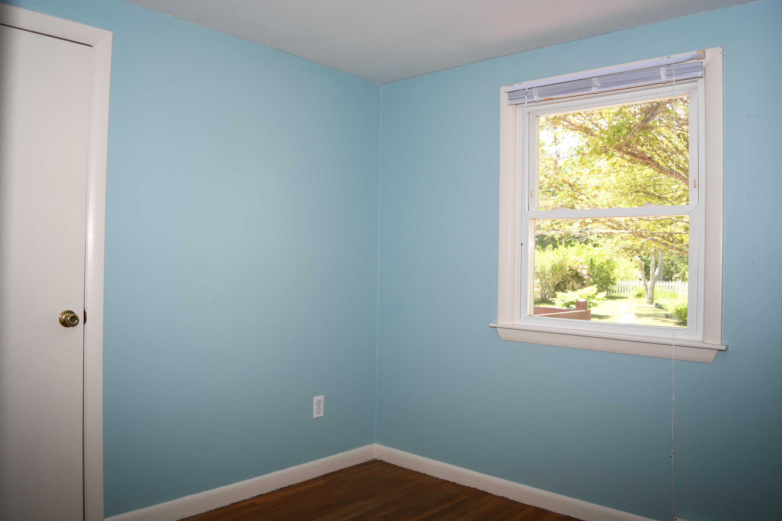 14 Marilyn Road Buzzards Bay, MA 02532 - Photo 13 of 20 a view of an empty room with a window