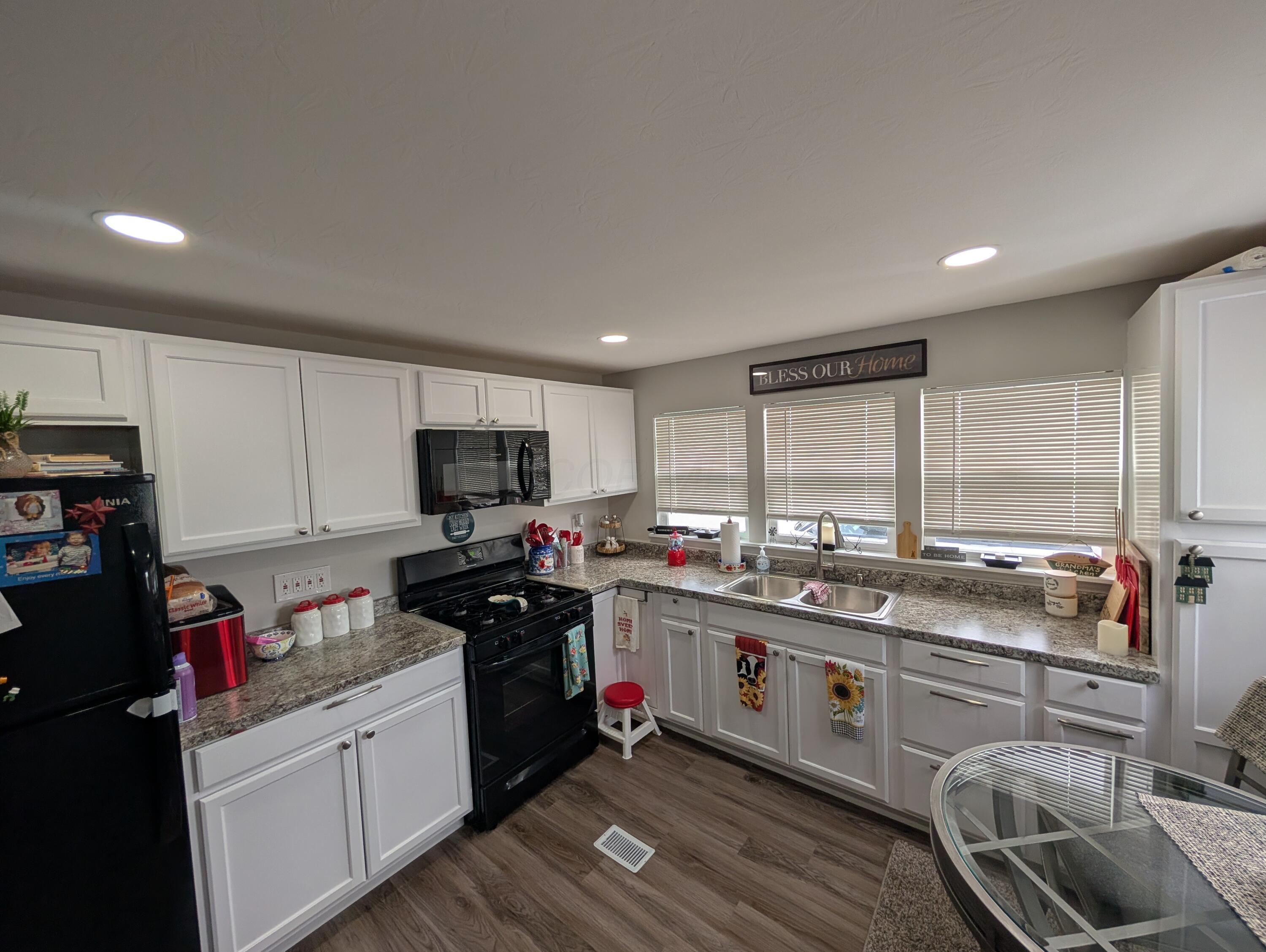 10951 Borror Road, Unit LOT 33 Orient, OH 43146 - Photo 8 of 19 Kitchen