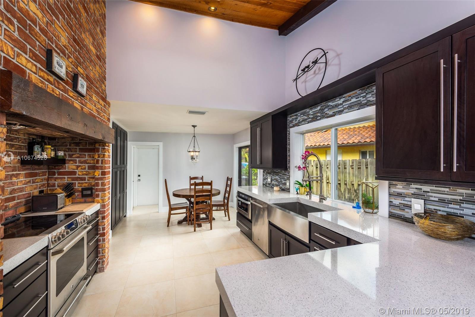20904 Escudo Drive Boca Raton, FL 33433 - Photo 14 of 44 Gallery Image 14