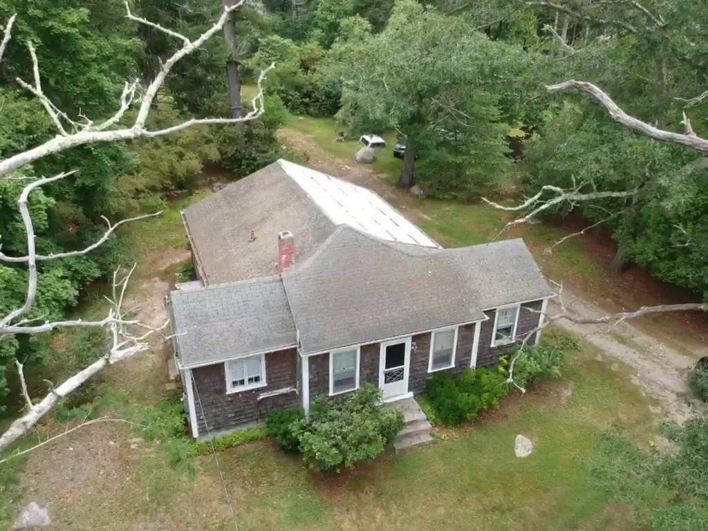 601 Reed Road Dartmouth, MA 02747 - Photo 3 of 11