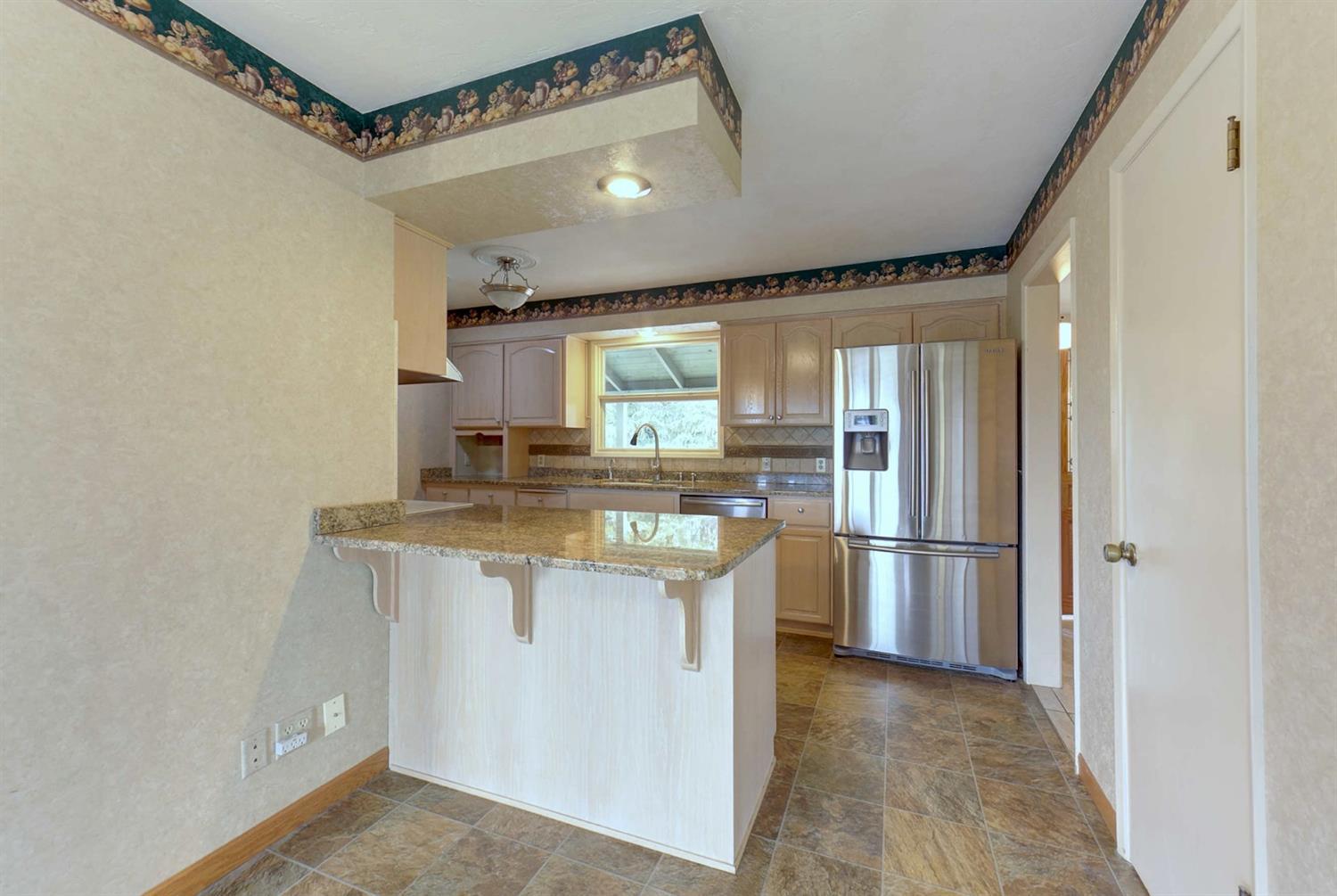 2924 Hillcrest Road Medford, OR 97504 - Photo 18 of 35 Additional Photo