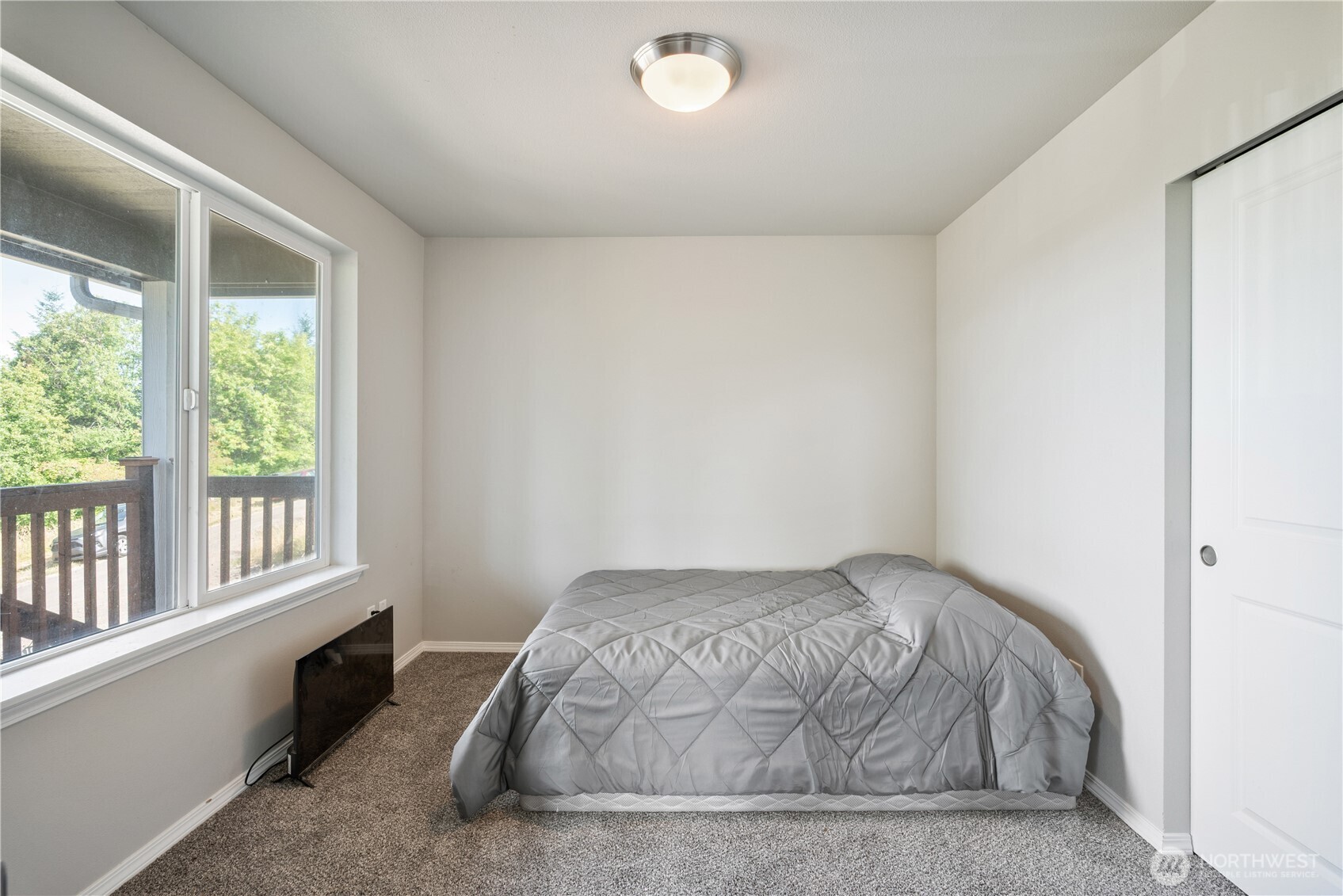 1009 Taylor Road Kalama, WA 98625 - Photo 17 of 33