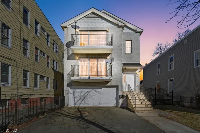 $875,000 | 303 West Runyon Street, Newark, NJ 07108