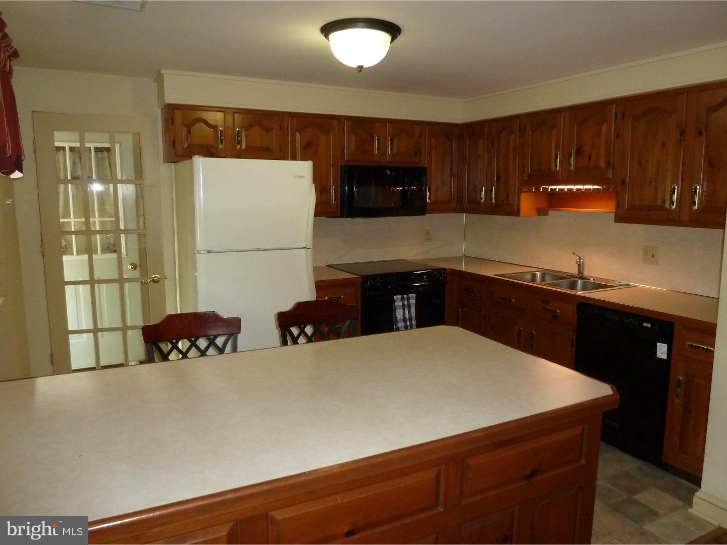748 Store Road Harleysville, PA 19438 - Photo 6 of 24 Kitchen