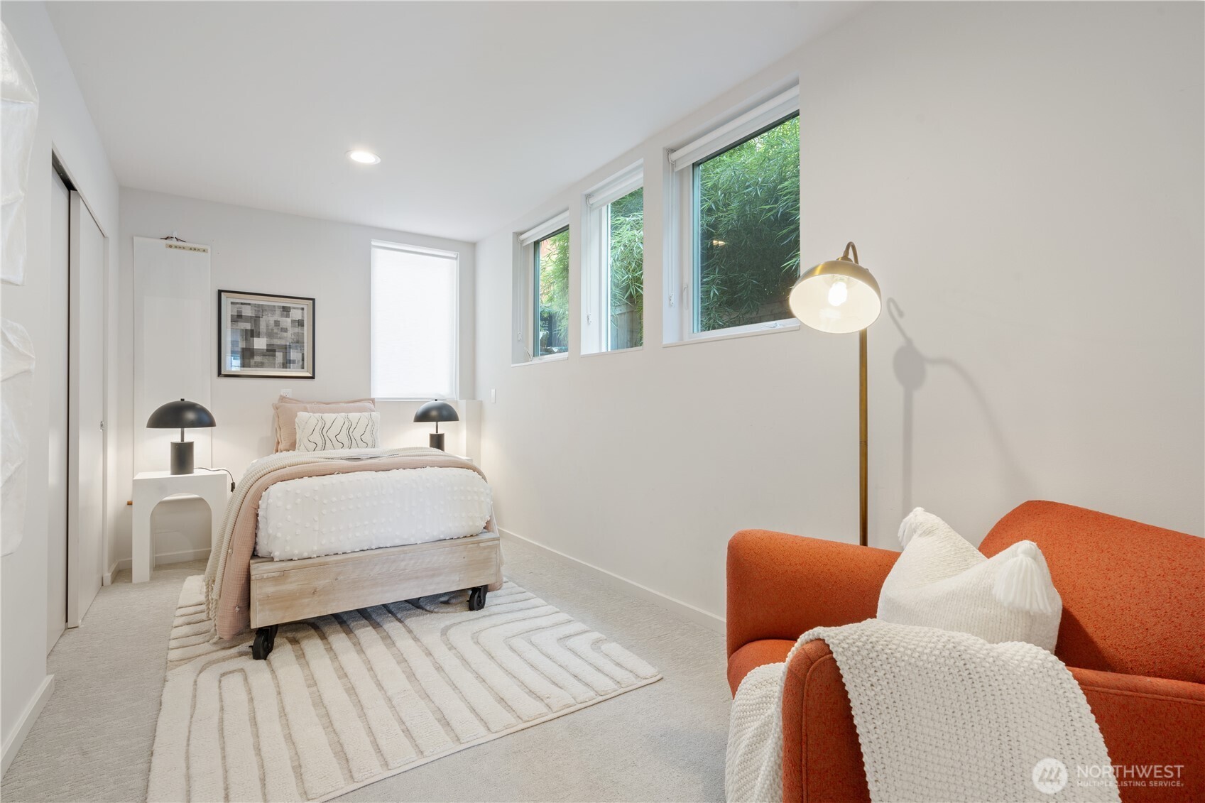 115 27th Avenue East, Unit D Seattle, WA 98112 - Photo 15 of 25