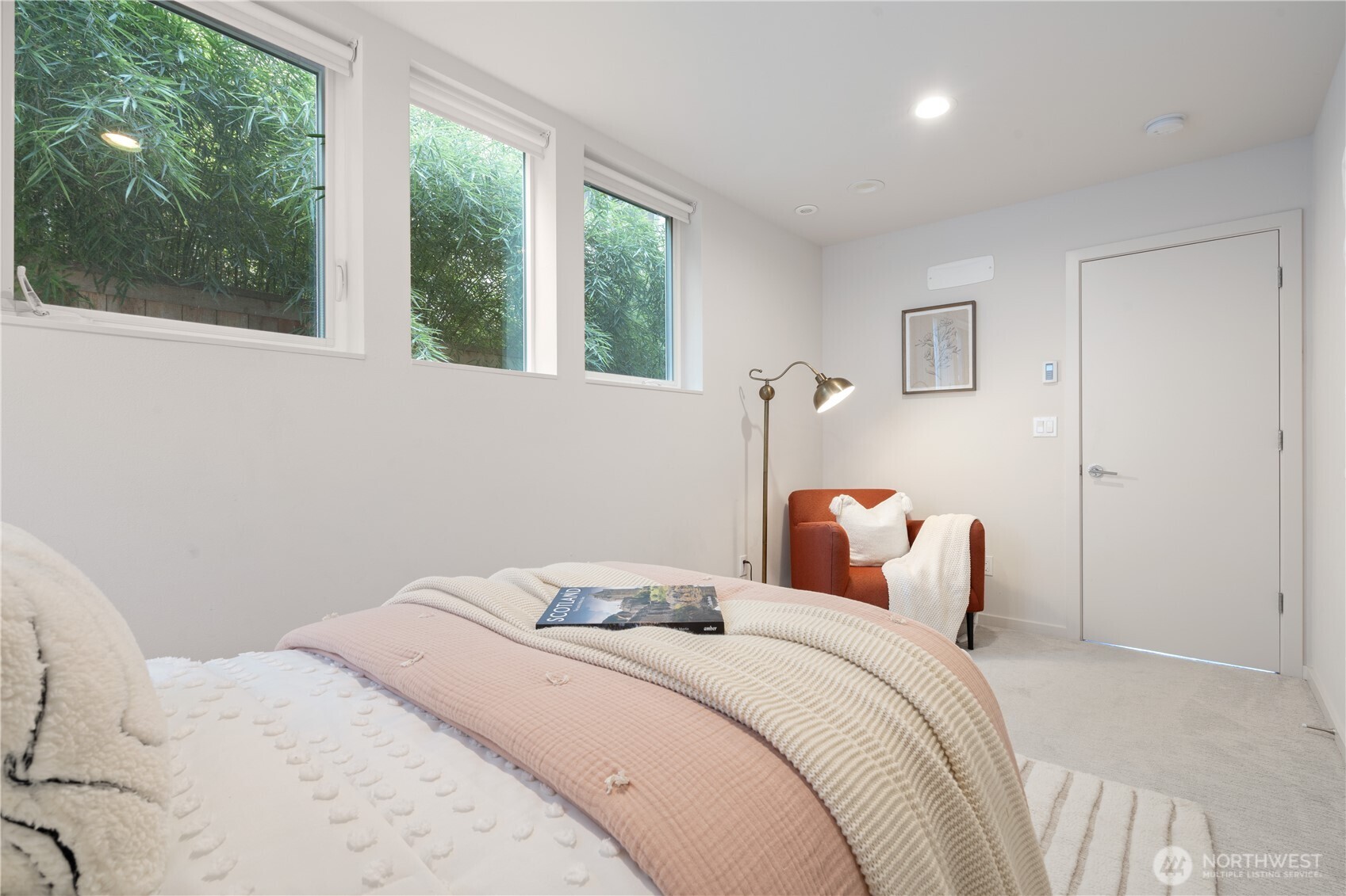 115 27th Avenue East, Unit D Seattle, WA 98112 - Photo 16 of 25