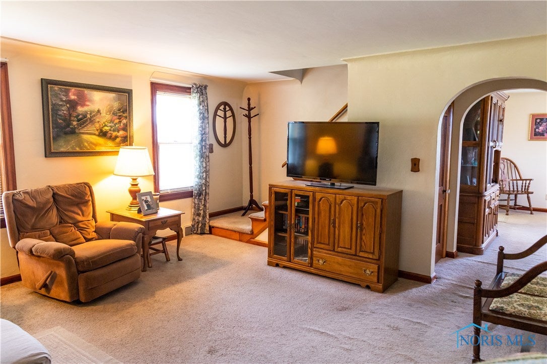 8339 Salisbury Road Monclova, OH 43542 - Photo 8 of 22 Gallery Image 8