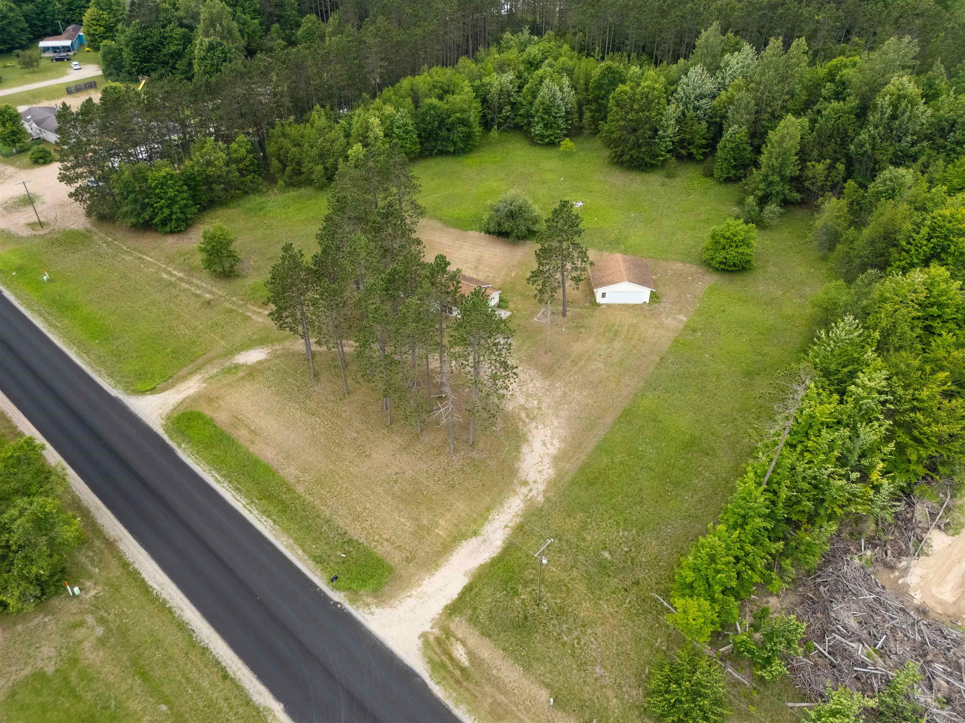 2655 County Line Road East Kingsley, MI 49649 - Photo 35 of 41 Gallery Image 35