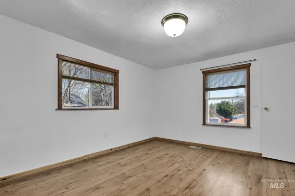 $489,000 | 2015 Washington Avenue, Caldwell, ID 83605