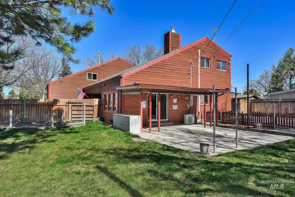 $489,000 | 2015 Washington Avenue, Caldwell, ID 83605
