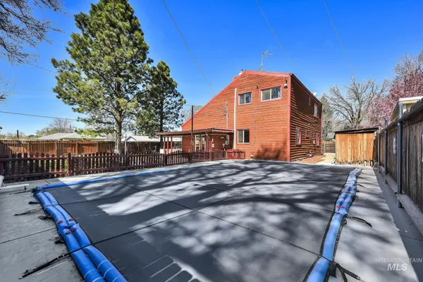 $489,000 | 2015 Washington Avenue, Caldwell, ID 83605