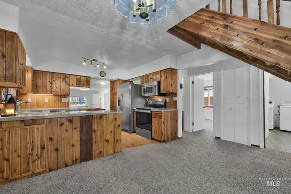 $489,000 | 2015 Washington Avenue, Caldwell, ID 83605