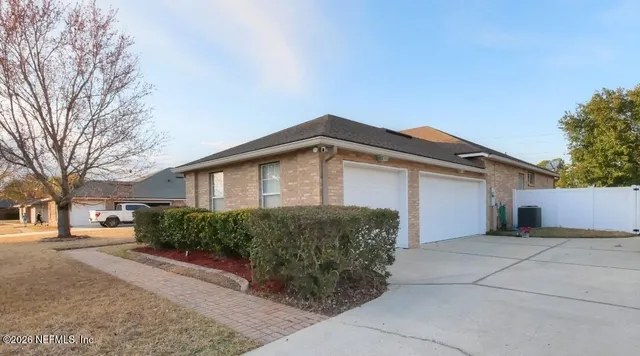 $499,999 | 10617 Grayson Court, Jacksonville, FL 32220
