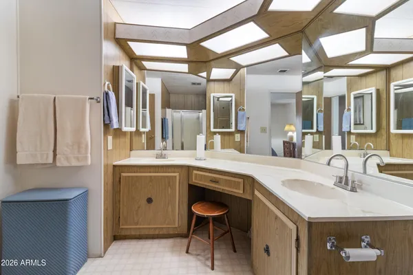 $48,900 | 2401 West Southern Avenue, Unit 249, Tempe, AZ 85282