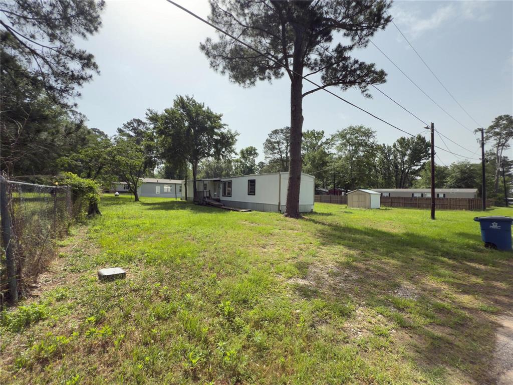 7729 Cutter Drive Frankston, TX 75763 - Photo 8 of 32 a view of a park with large trees