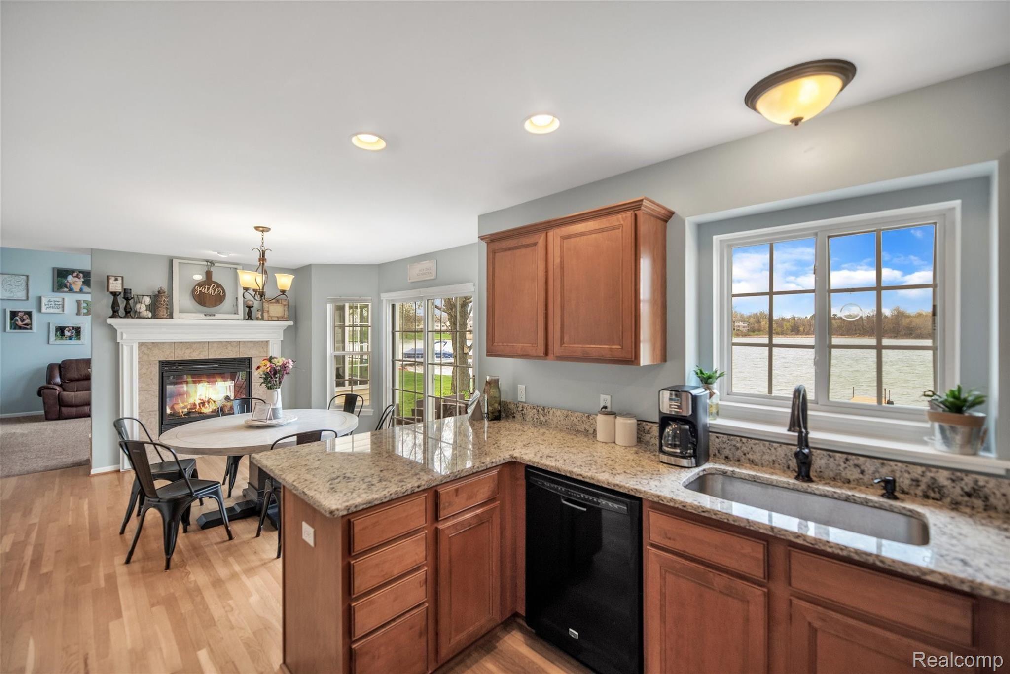 11256 Ford Road Brighton, MI 48116 - Photo 13 of 51 13-11256 Ford Rd-Windowstill Real Estate Photography-13.jpg