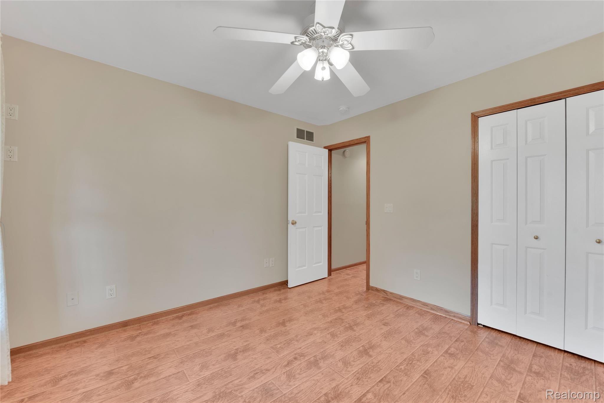 3250 Pingree Road Howell, MI 48843 - Photo 33 of 72 -DNn-VWY.jpeg